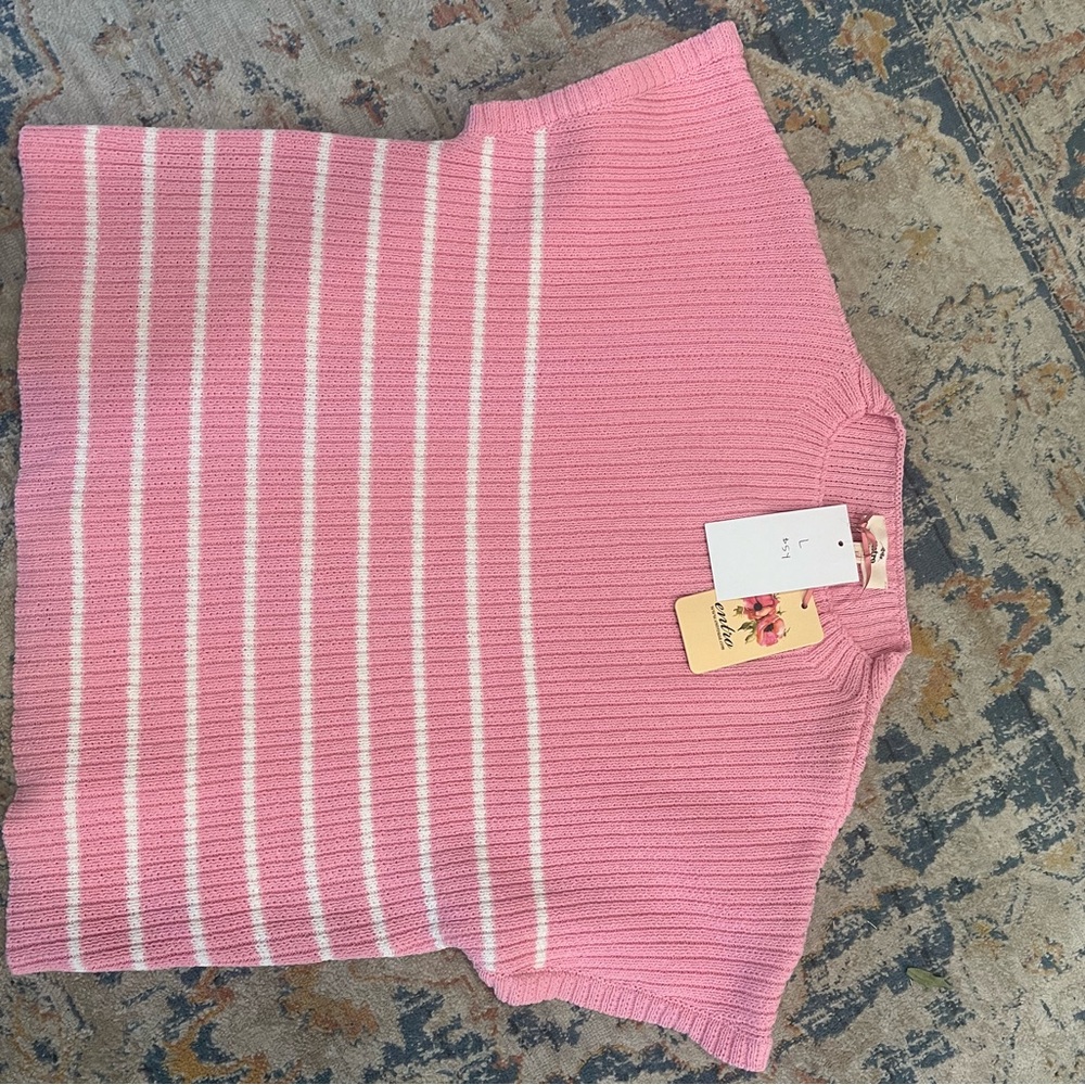 Large boutique sleeveless sweater